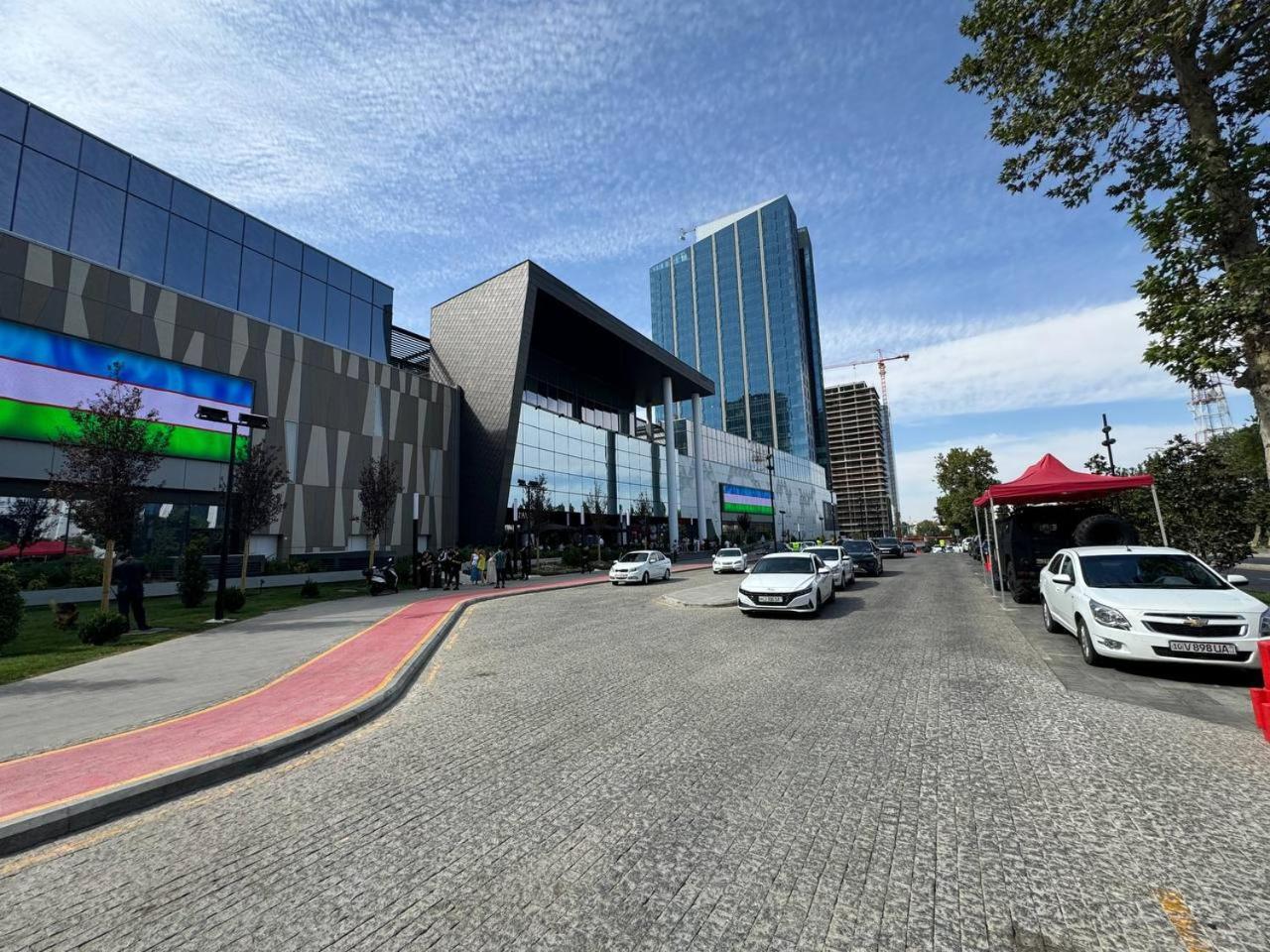 Abay Street- Tashkent City Center 外观 照片